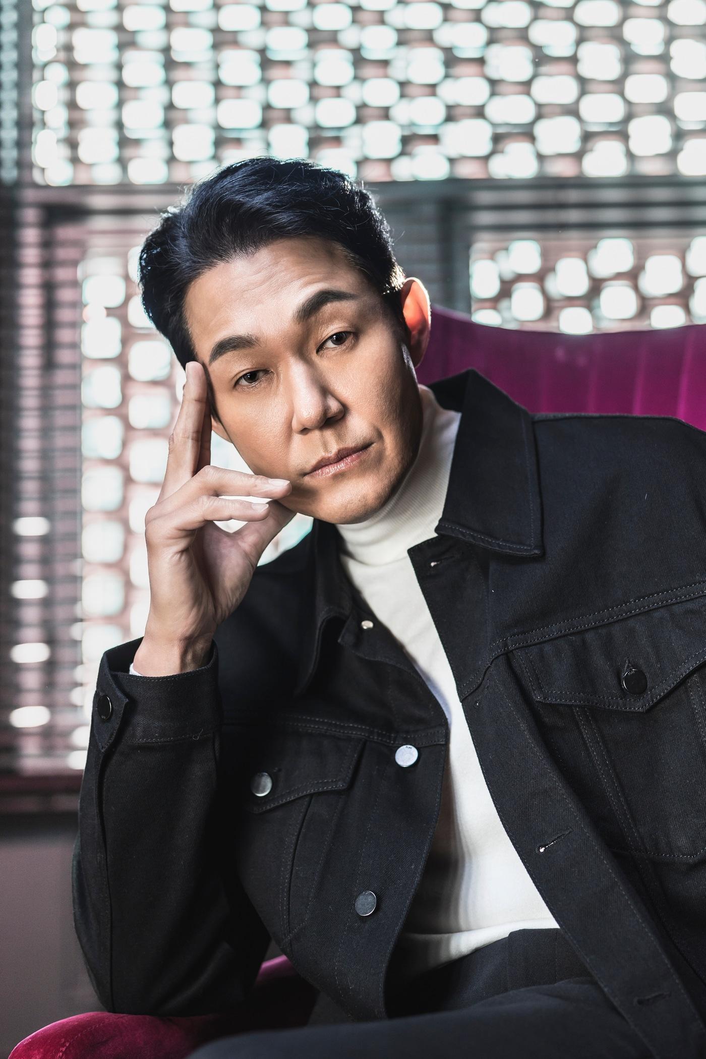 본문 이미지 - 박성웅/콘텐츠웨이브(주)