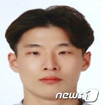 본문 이미지 - 택시기사와 동거녀를 살해하고 유기한 혐의로 구속된 피의자 이기영(31) 2022.12.29/뉴스1