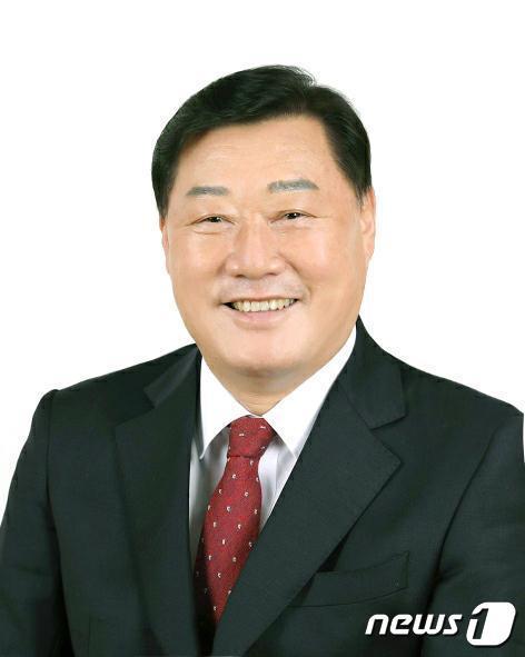 본문 이미지 - 김윤철 경남 합천군수(합천군 제공)