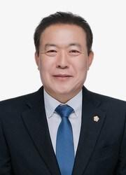 본문 이미지 - 김영일 군산시의회 의장/뉴스1 DB