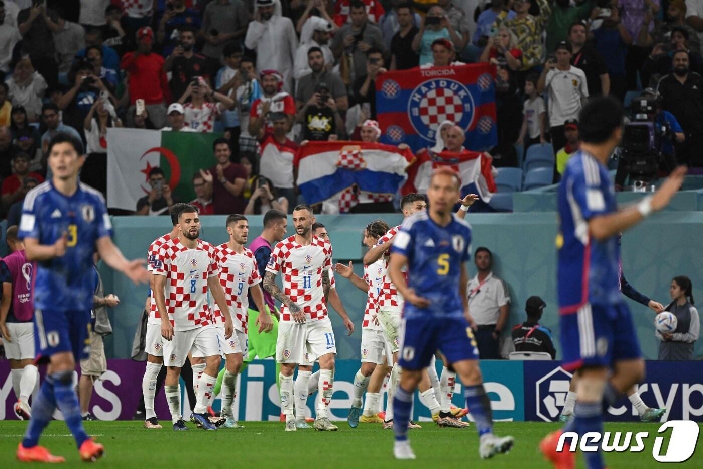 일본과의 16강전에서 동점골을 터뜨린 크로아티아.  ⓒ AFP=뉴스1