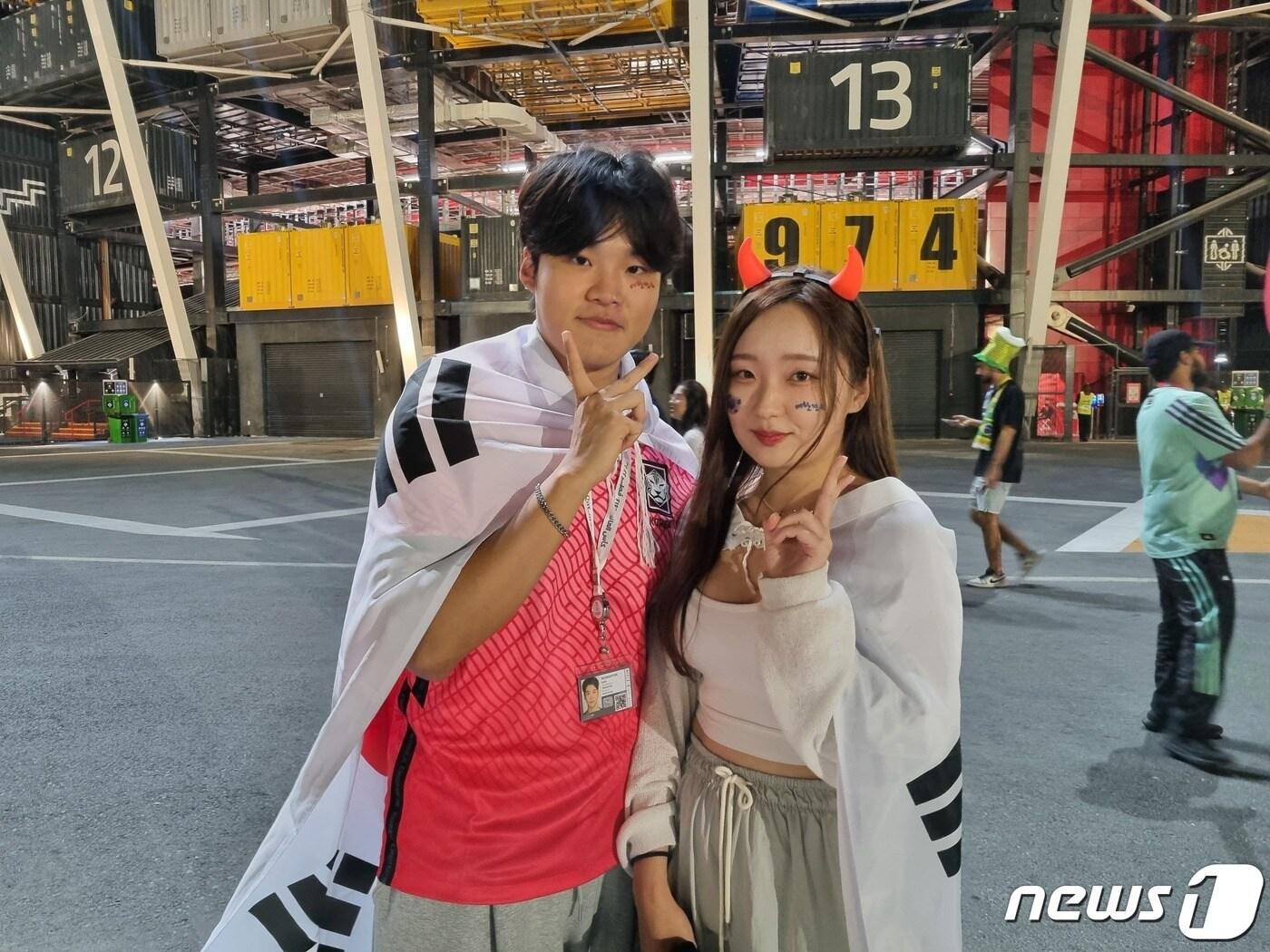 본문 이미지 - 비행기 수수로 80만원을 내고 도하에 남은 송승현씨 ⓒ News1 안영준 기자