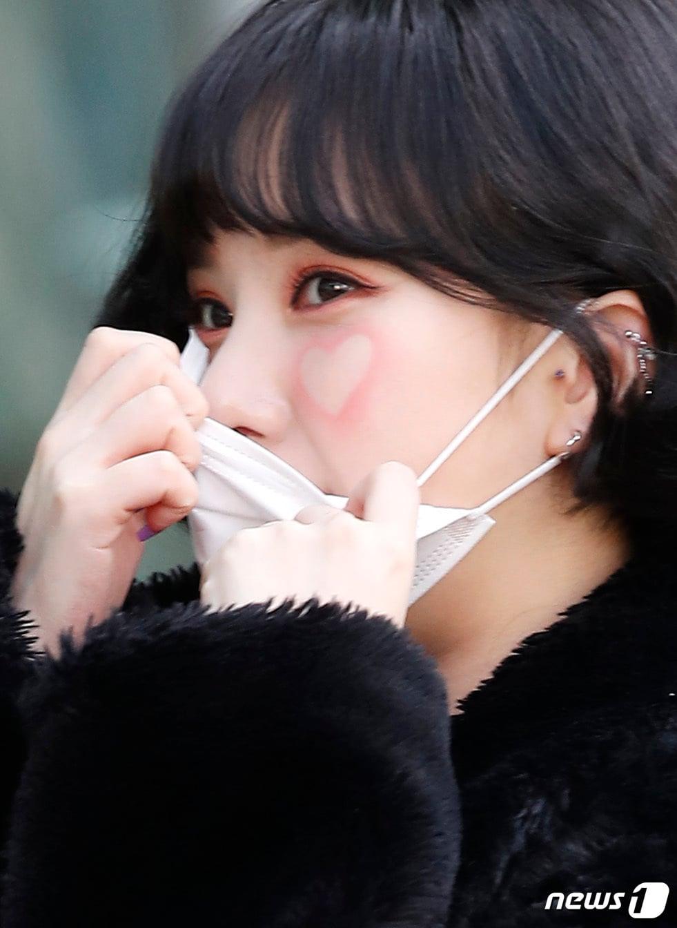 본문 이미지 - '전 여친' 은하가 로맨틱한 요정으로 변신했다. ⓒ News1 권현진 기자