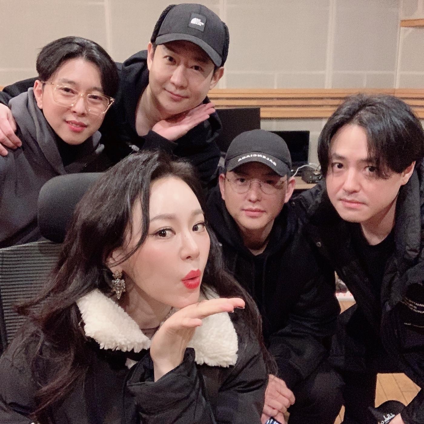 본문 이미지 - 천명훈, 문성훈, 노유민, 리사/더블앤 제공 ⓒ 뉴스1