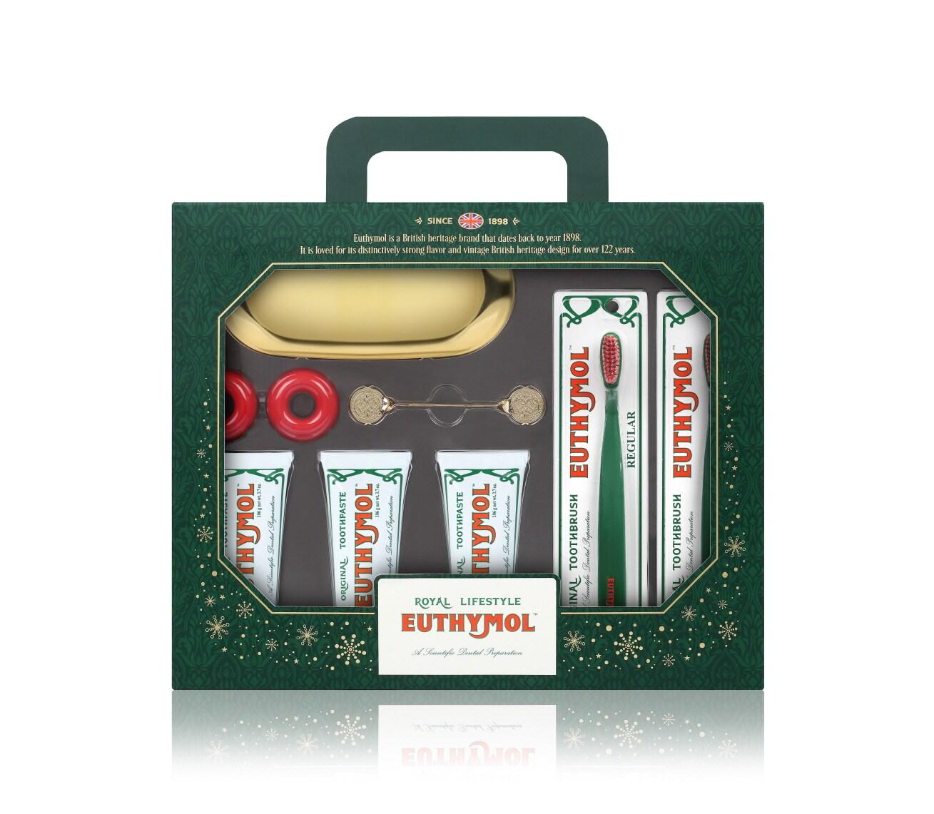 본문 이미지 - LG생활건강 '유시몰' 영국왕실 인테리어세트. (LG생활건강 제공) ⓒ 뉴스1