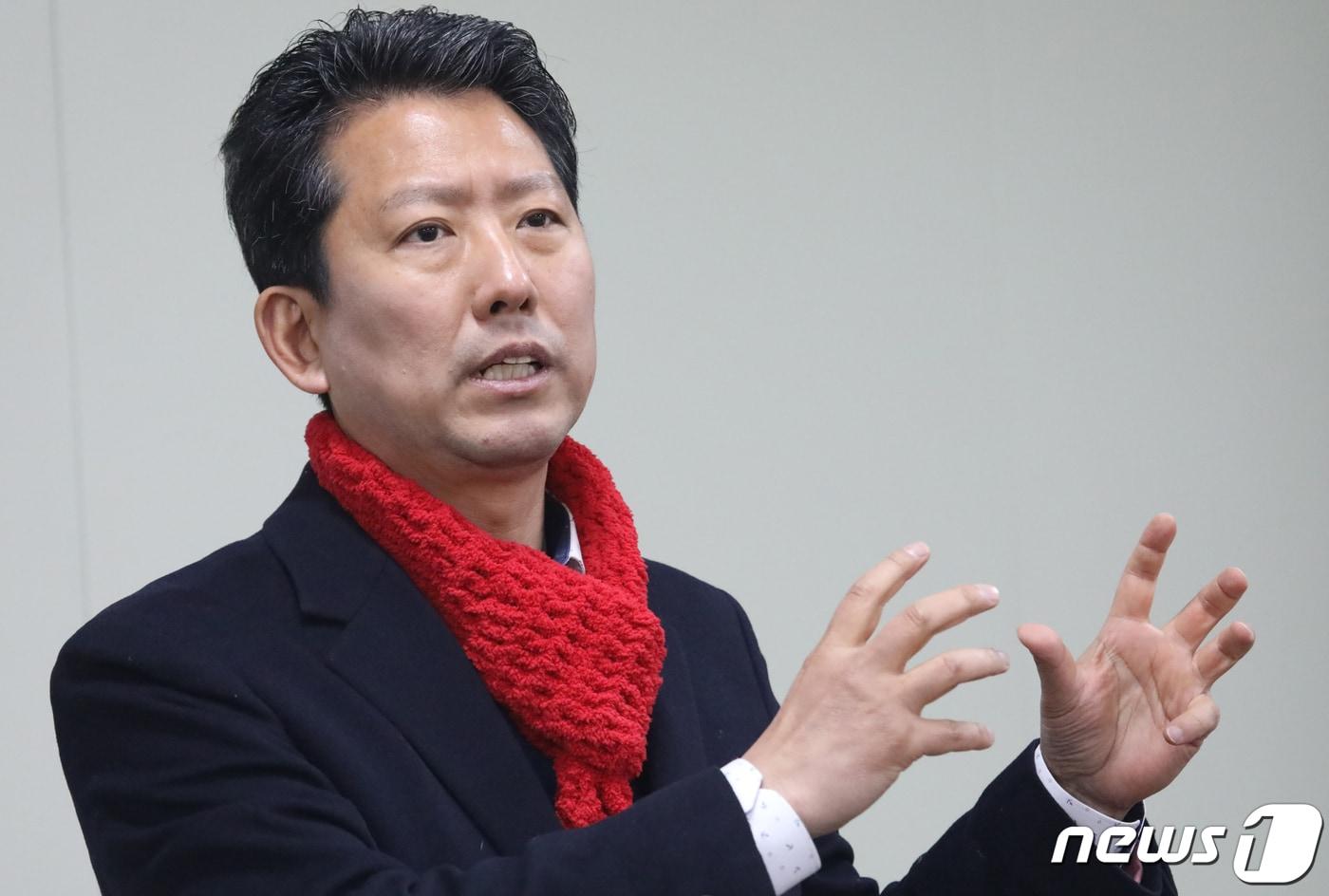 본문 이미지 - 김장호 구미시장 출마 예정자가 뉴스1과 인터뷰를 하고 있다. 2022.2.21/ⓒ 뉴스1
