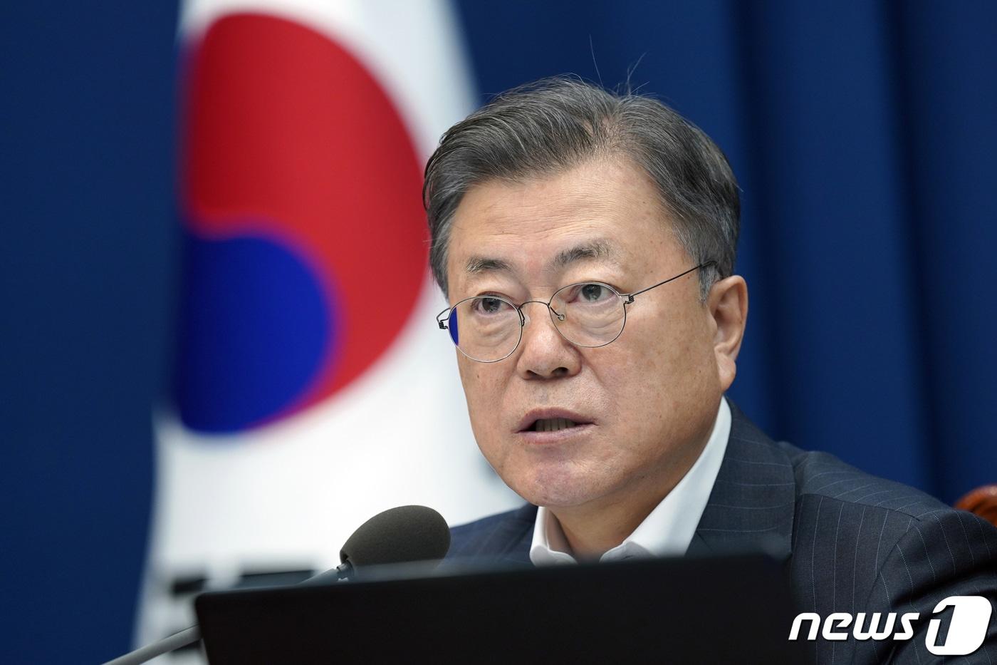 본문 이미지 - 문재인 대통령 2022.2.22/뉴스1 ⓒ News1 이광호 기자