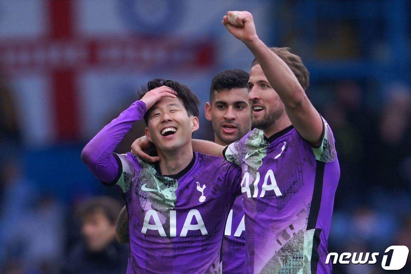 토트넘 홋스퍼의 손흥민(왼쪽)과 해리 케인.  / ⓒ AFP=뉴스1