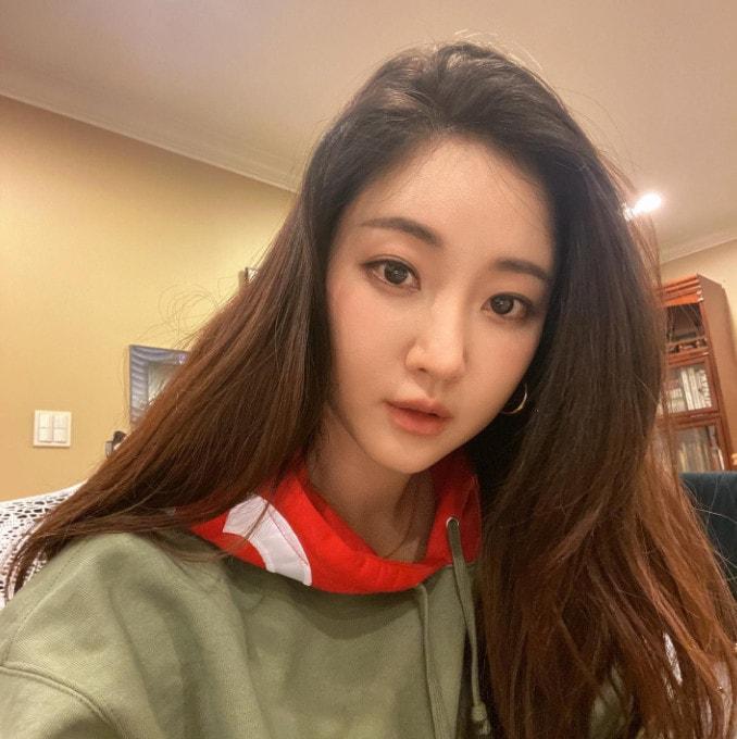 본문 이미지 - 김사랑 인스타그램 ⓒ 뉴스1