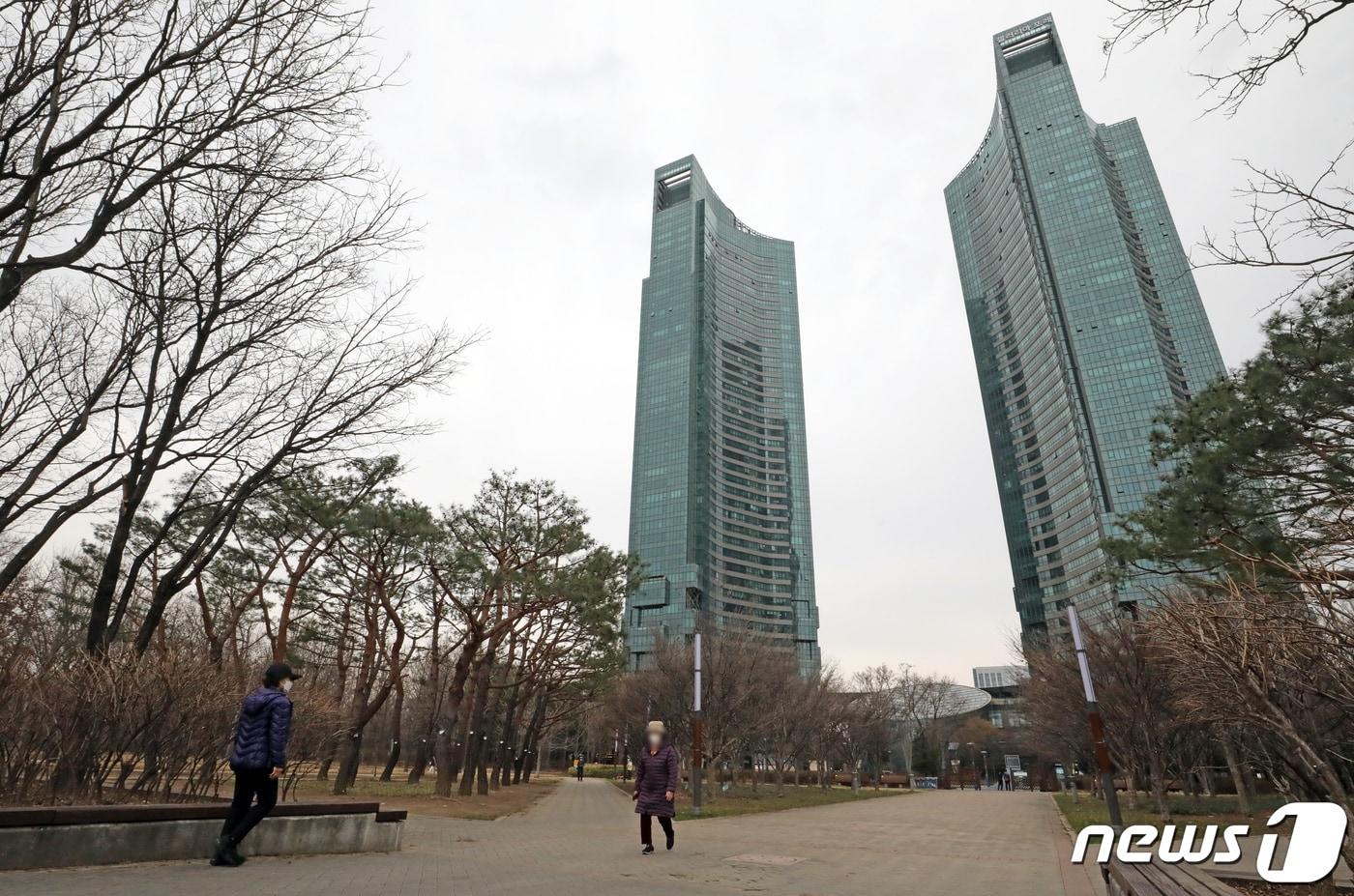 사진은 서울숲에서 바라본 갤러리아 포레 아파트. 2022.3.17/뉴스1 ⓒ News1 장수영 기자