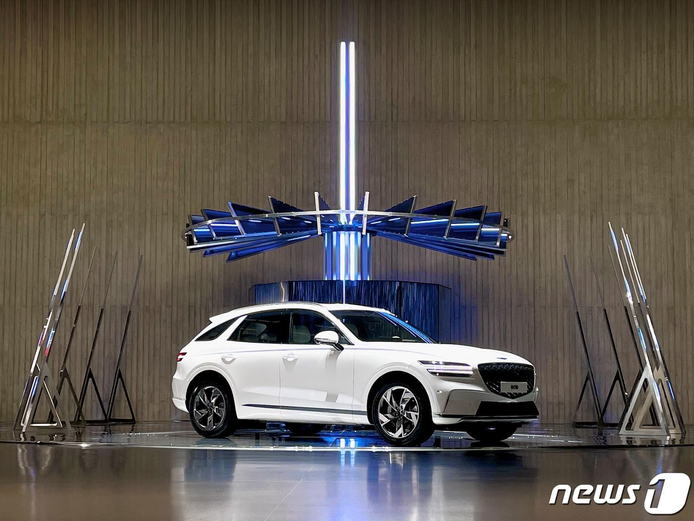 본문 이미지 - 제네시스 ‘GV70 전동화 모델’ . (현대차그룹 제공) 2022.3.20/뉴스1