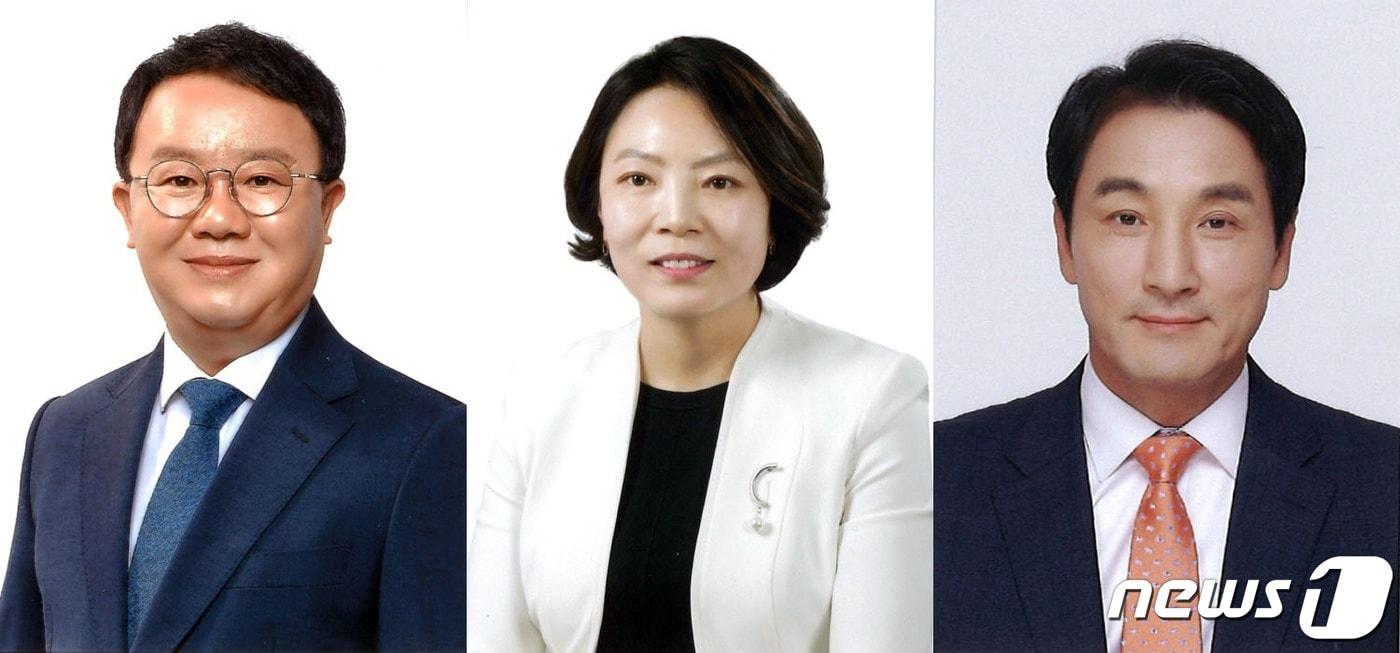 본문 이미지 - 제8회 전국동시지방선거에서 광주 광산구청장 출마를 선언한 문재인정부 청와대 참모 출신들. 왼쪽부터 최치현, 윤난실, 박시종 예비후보.2022.3.24/뉴스1 ⓒ News1 박준배 기자