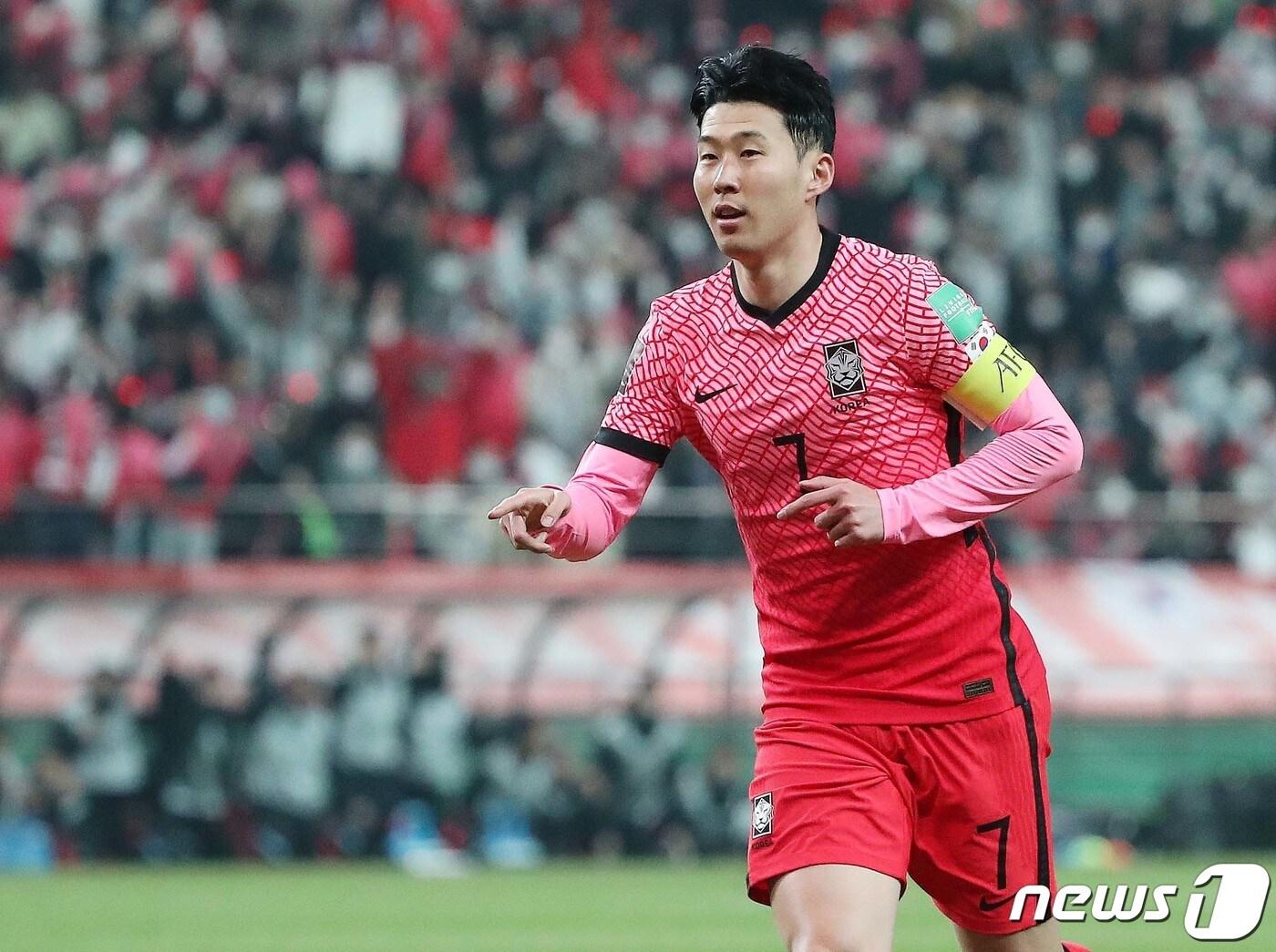 본문 이미지 - 한국 축구대표팀의 공격수 손흥민. /뉴스1 ⓒ News1 김진환 기자