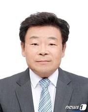 본문 이미지 - 왕용래 진천상공회의소 회장.ⓒ 뉴스1