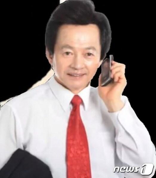 본문 이미지 - 전화 홍보를 재개한 허경영 국가혁명당 대선후보. (SNS 갈무리) ⓒ 뉴스1