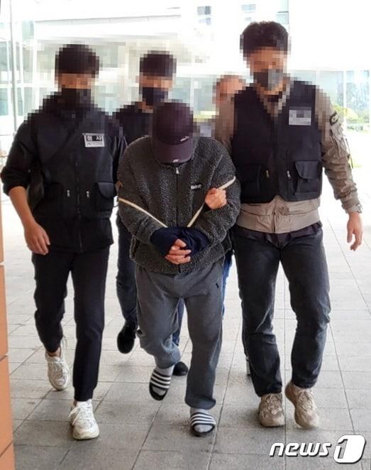 본문 이미지 - 사촌 형제 아내 2명을 살해한 50대 남성이 무기징역을 선고받았다. ⓒ 뉴스1