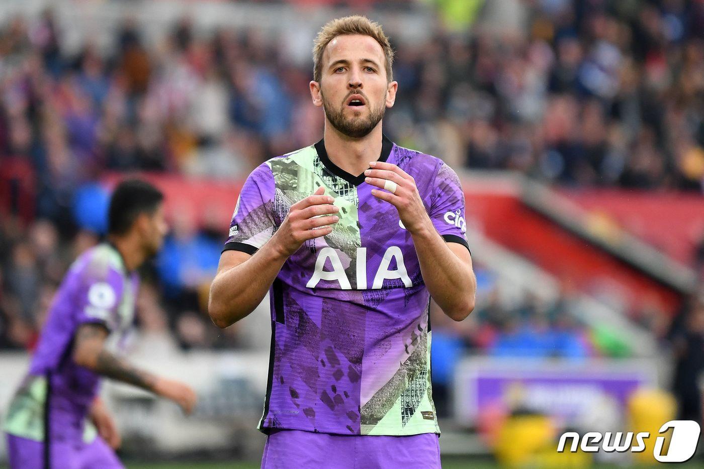 2경기 연속 승리에 실패한 토트넘의 해리 케인. ⓒ AFP=뉴스1