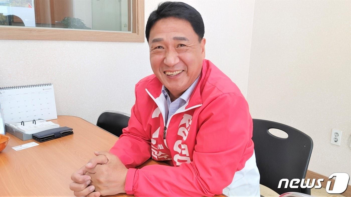 본문 이미지 - 정영철 국민의힘 영동군수 예비후보.ⓒ 뉴스1