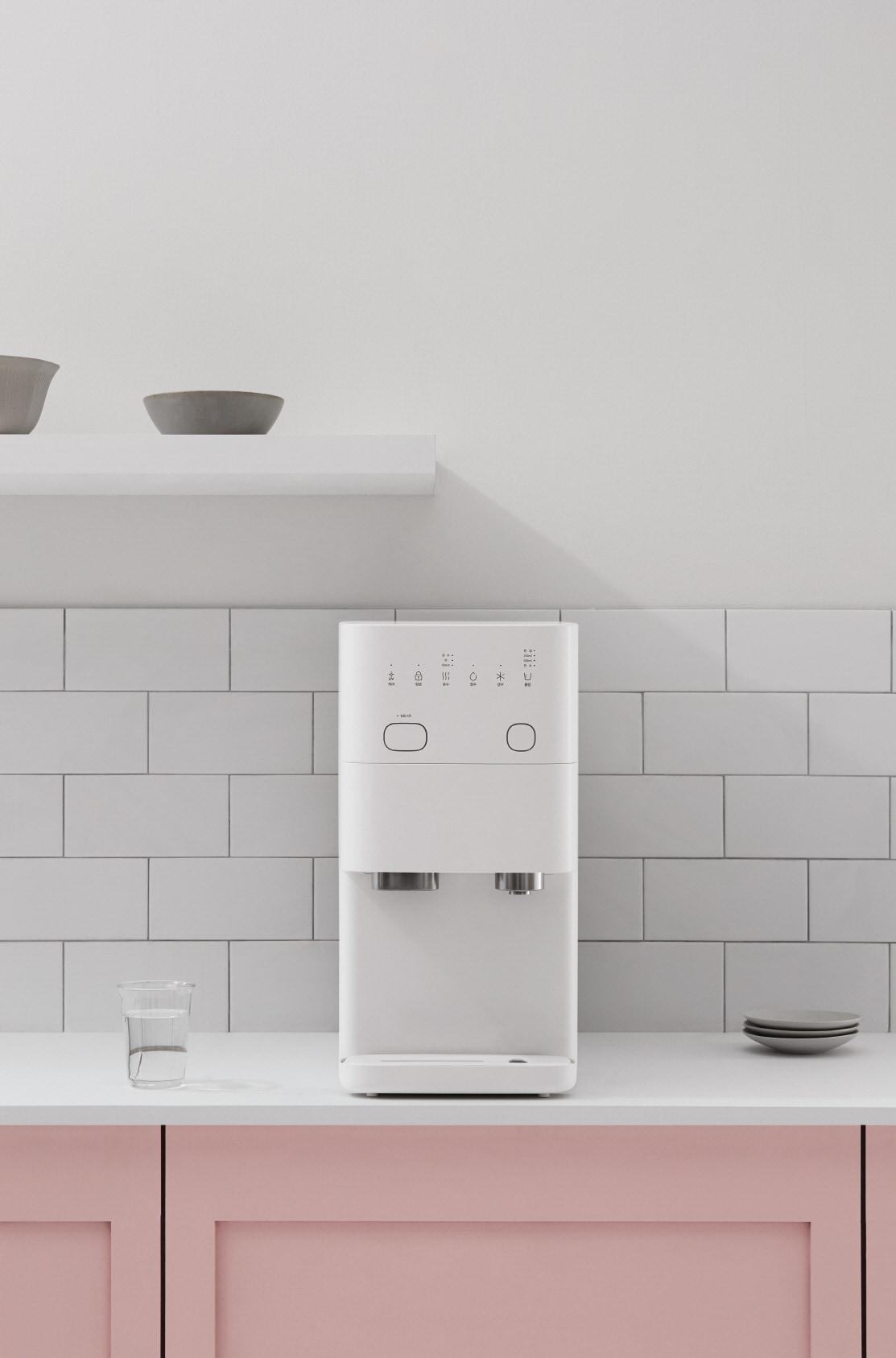 본문 이미지 - 올인원플러스 직수 얼음정수기(SK매직 제공)ⓒ 뉴스1