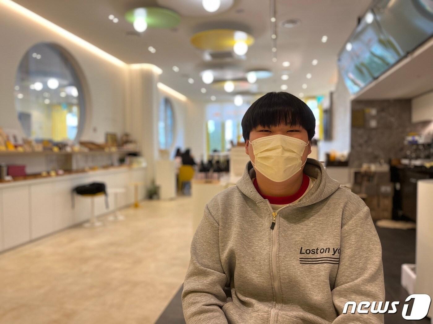 본문 이미지 - 비건 채식주의자인 중학교 3학년 윤성우군. ⓒ 뉴스1 조재현 기자