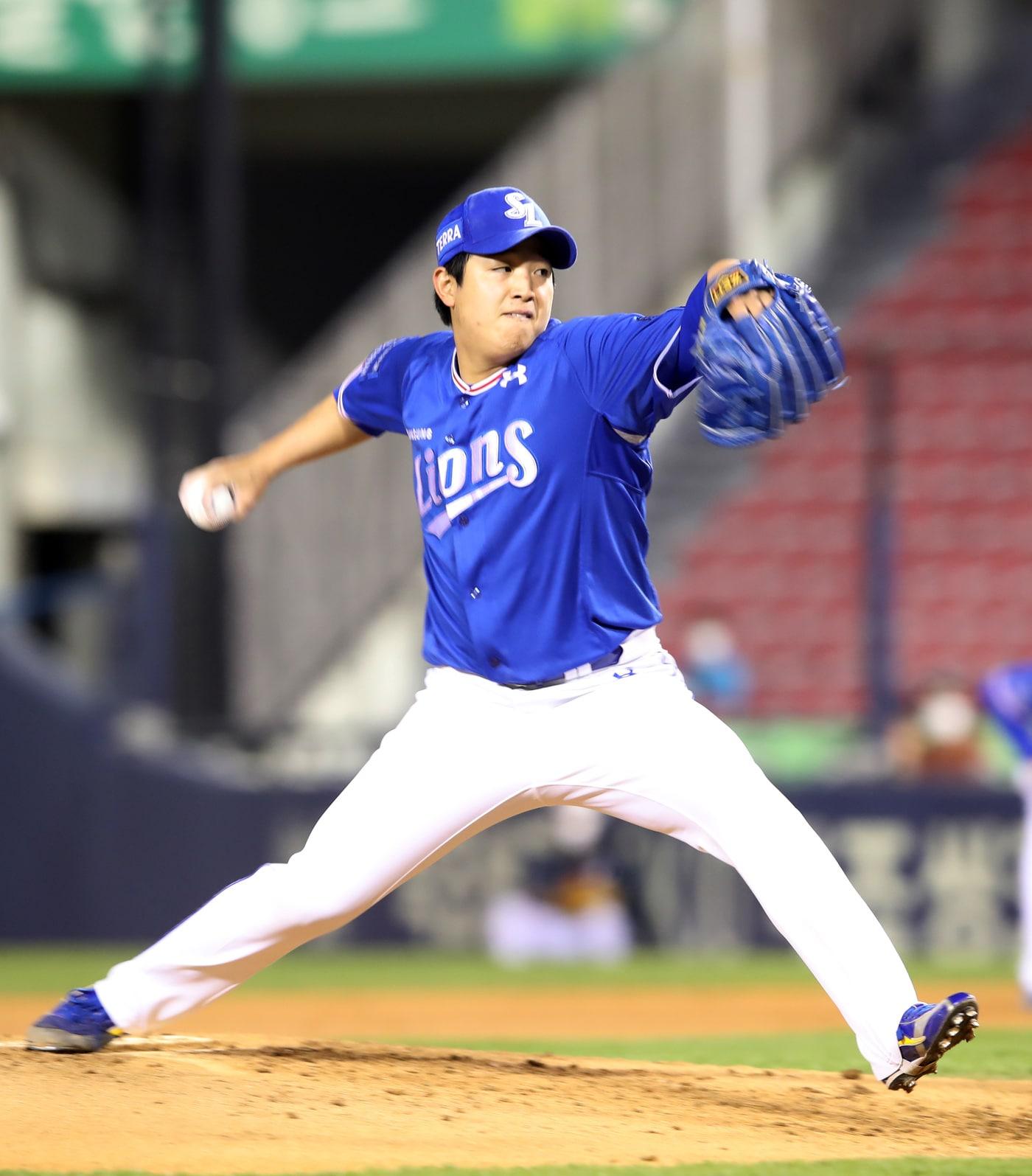 본문 이미지 - 삼성 양창섭이 6일 잠실 두산전에 선발 등판해 역투하고 있다.(삼성 라이온즈 제공)ⓒ 뉴스1