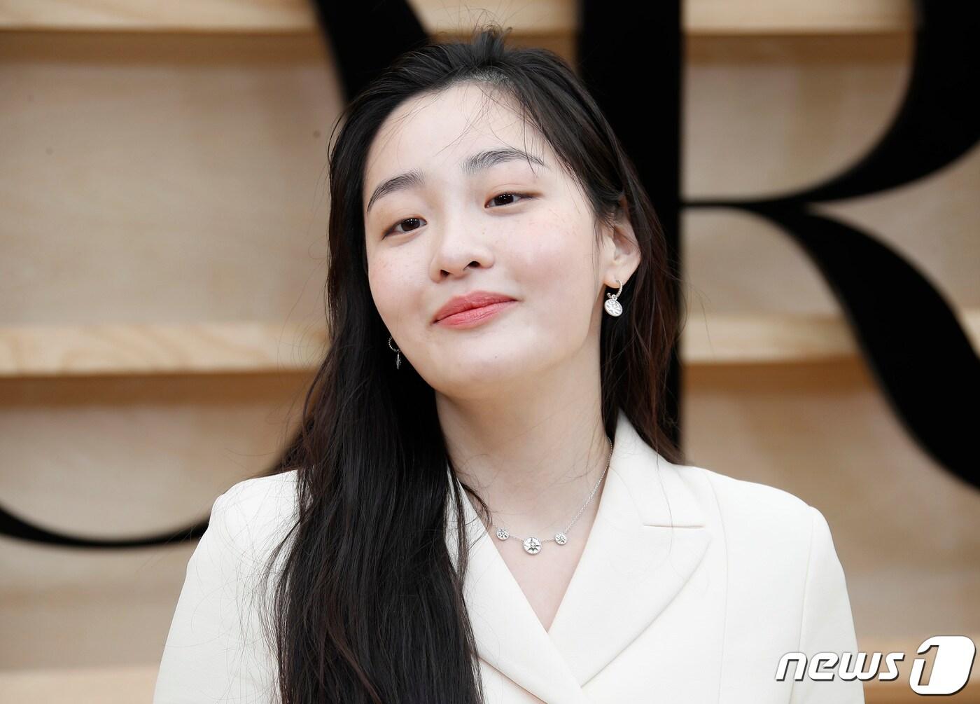 본문 이미지 - 배우 김민하가 오묘한 매력을 뽐냈다. ⓒ News1 권현진 기자