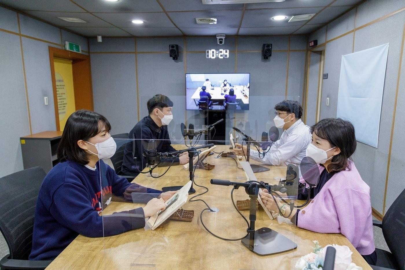 보이는 라디오 스튜디오(강서구 제공).ⓒ 뉴스1