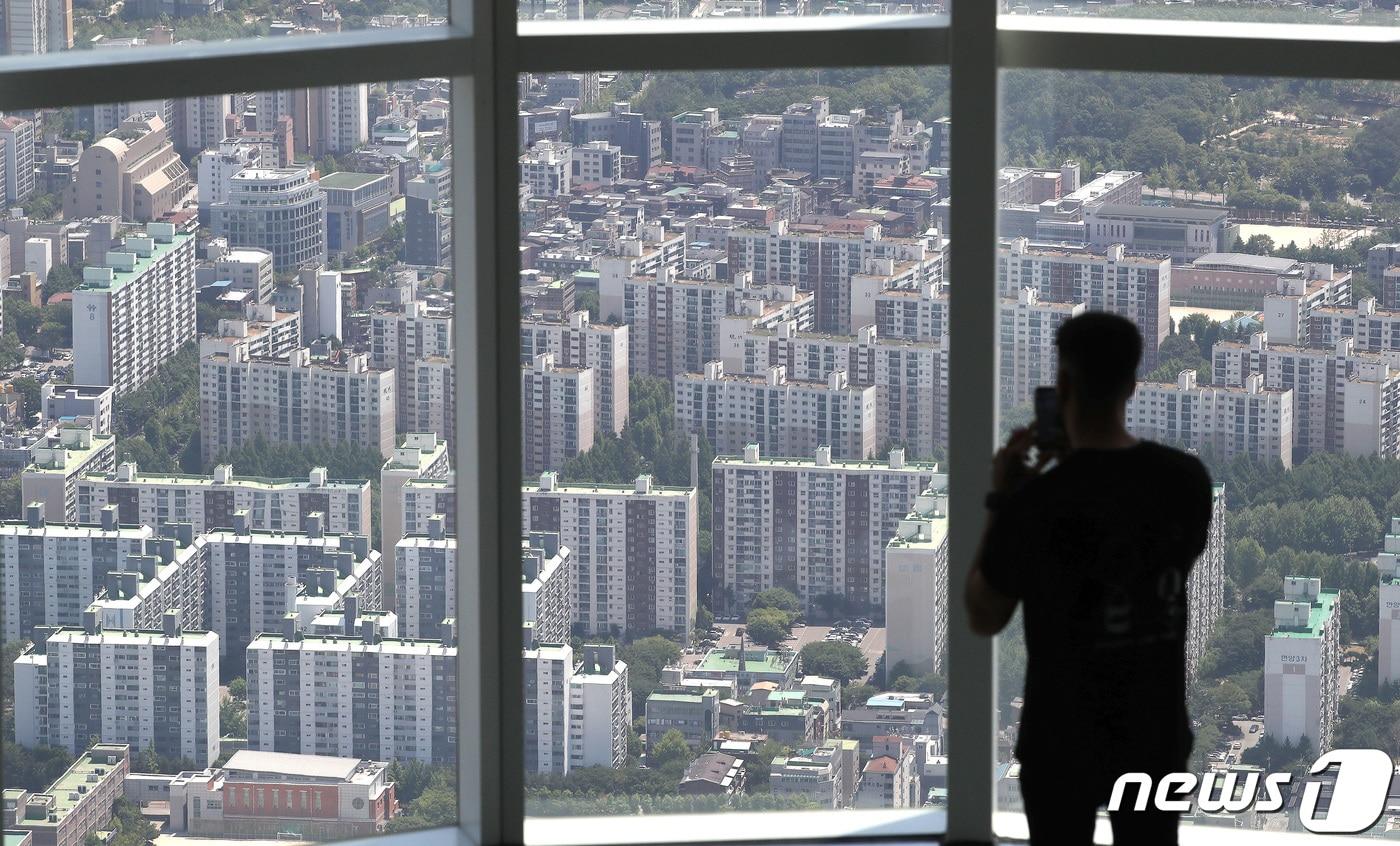 본문 이미지 - 서울 시내 아파트 모습(자료사진) 2022.5.24/뉴스1 ⓒ News1 임세영 기자