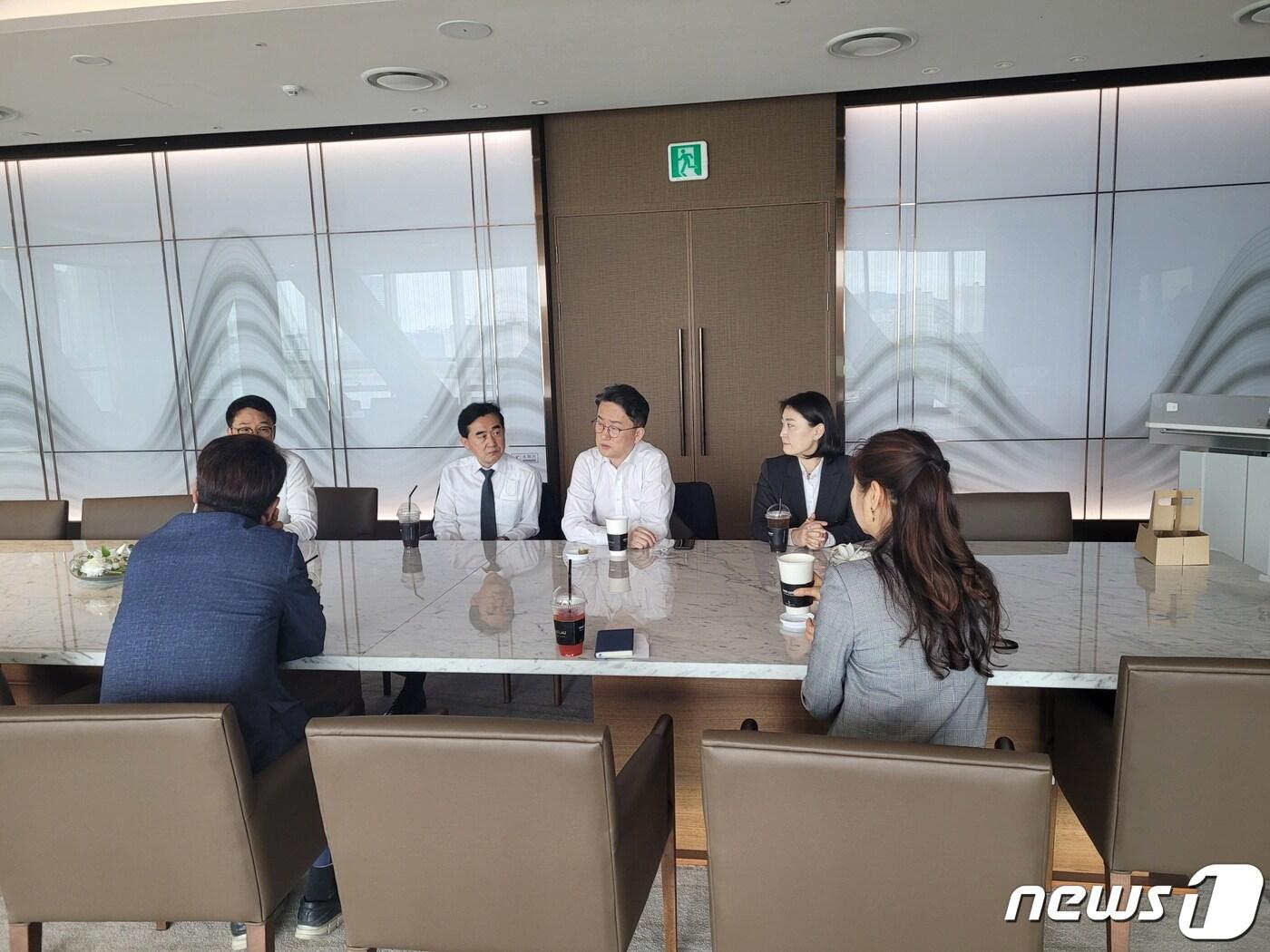 본문 이미지 - 경기 수원시가 임시운영 했던 '안심숙소' 서비스를 종료했다.(수원시 제공)ⓒ 뉴스1