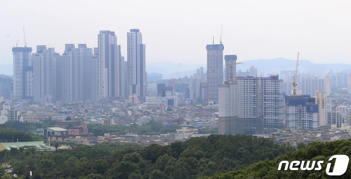 본문 이미지 - 대구 도심 아파트 전경. (뉴스1 DB)