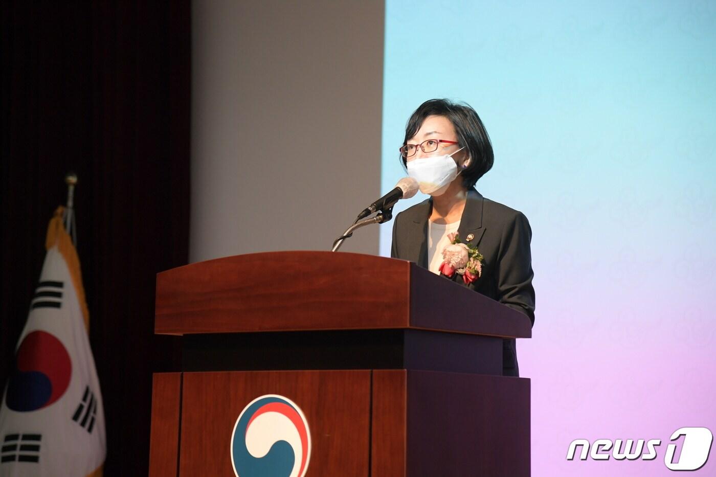본문 이미지 - 오유경 신임 식품의약품안전처장 (식품의약품안전처 제공) ⓒ 뉴스1