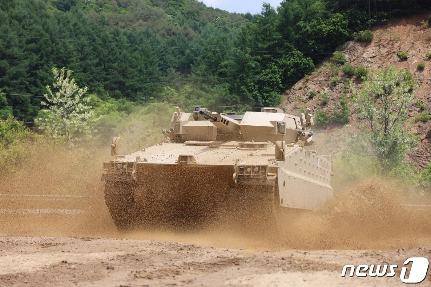  미래형 보병전투장갑차 레드백(Redback) (한화에어로스페이스 제공) 2022.5.29/뉴스1