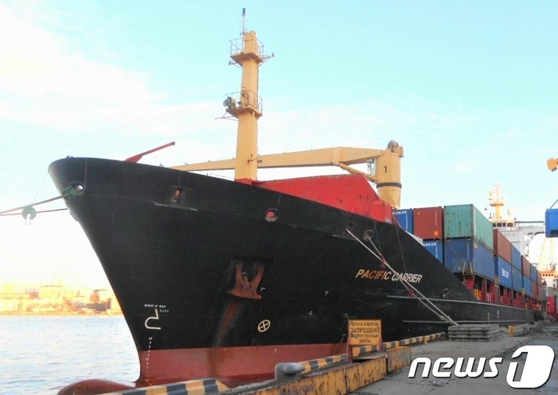본문 이미지 - 장금상선의 퍼시픽 캐리어(인천항만공사 제공)2022.6.1/뉴스1 ⓒ News1 박아론 기자