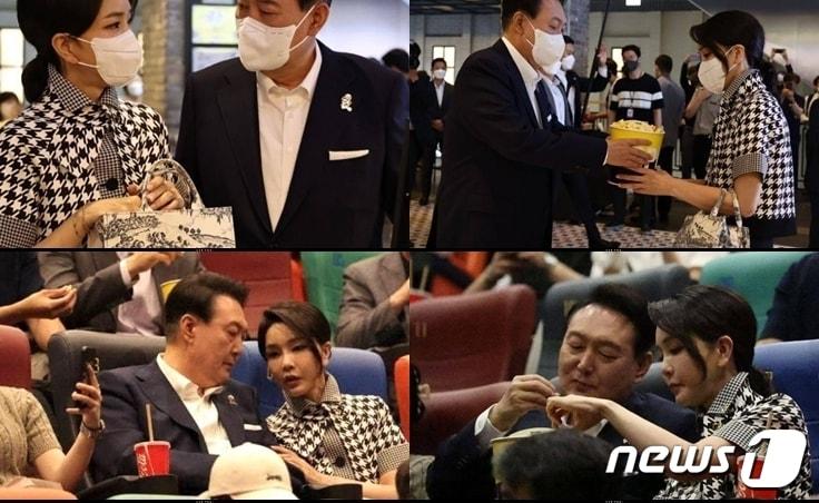 본문 이미지 - 지난 12일 윤석열 대통령과 부인 김건희 여사가 서울 성수동 메가박스에서 영화 '브로커'를 관람하는 모습. 이 사진은 대통령실은 물론이고 팬카페 '건희사랑'을 통해서도 공개됐다. (SNS 갈무리) ⓒ 뉴스1