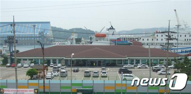 본문 이미지 - 동해항국제여객터미널.(뉴스1 DB)