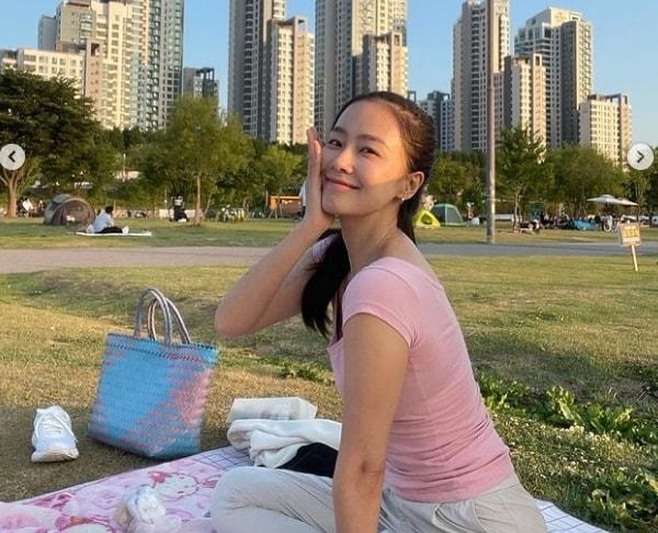 본문 이미지 - 배우 홍수현 인스타그램 갈무리 ⓒ 뉴스1