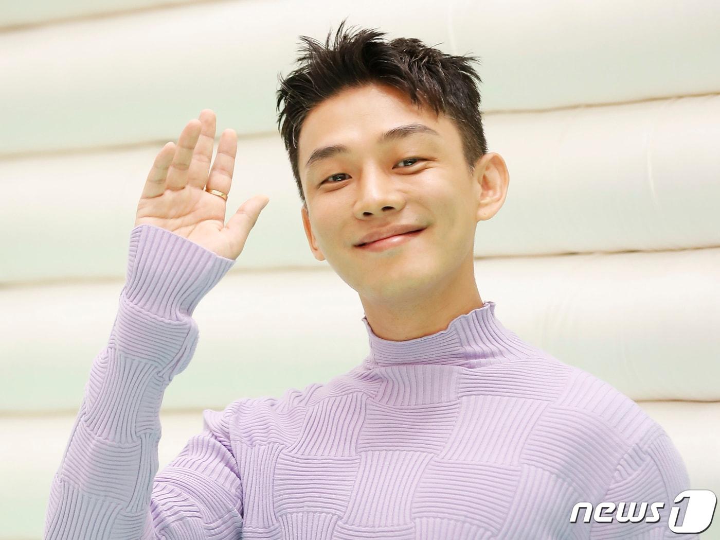 본문 이미지 - 경찰이 마약 상습 투약 혐의로 조사 중인 배우 유아인(본명 엄홍식·37)의 주거지 등에 대한 압수수색을 진행했다. 2022.6.23/뉴스1 ⓒ News1 권현진 기자