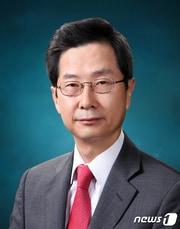 본문 이미지 - 박인국 학교법인 숙명학원 이사장.(숙명여대 제공) ⓒ 뉴스1