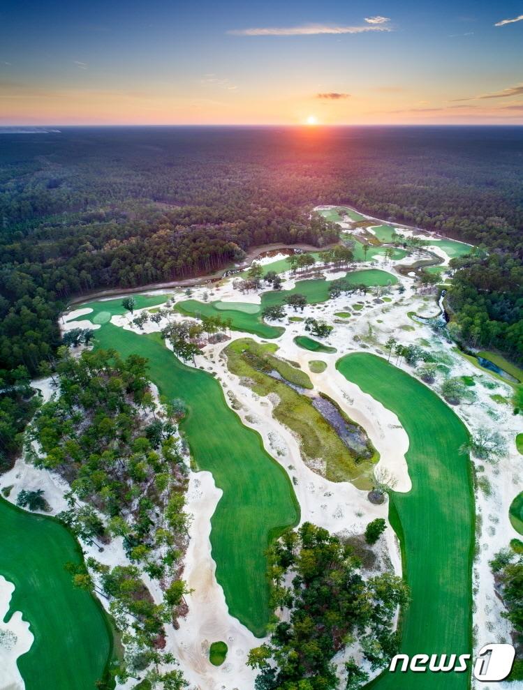 본문 이미지 - 올해 CJ컵이 열리는 미국 사우스캐롤라이나주 콩가리 골프 클럽 전경. (CJ 제공) ⓒ 뉴스1
