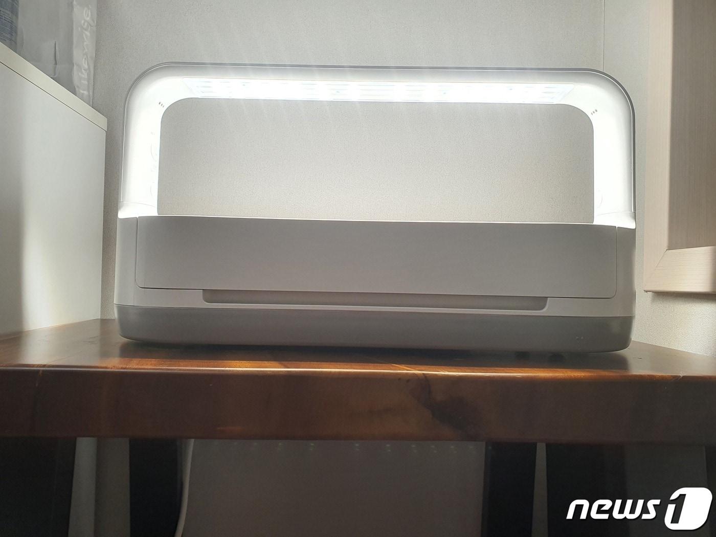 본문 이미지 - LG 틔운 미니를 설치한 모습 ⓒ 뉴스1