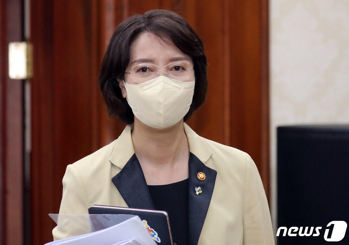 본문 이미지 - 이영 중소벤처기업부 장관2022.6.30/뉴스1 ⓒ News1 김명섭 기자