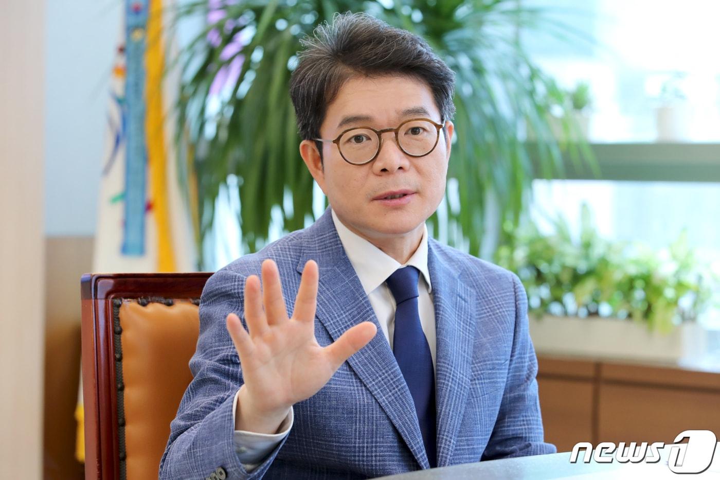 본문 이미지 - 정원오 서울 성동구청장이 7일 뉴스1과 인터뷰를 하고 있다.(성동구제공) ⓒ 뉴스1