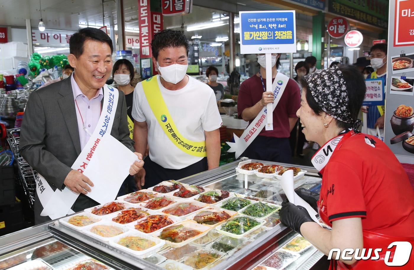 3일 충북 충주에서 착한가격업소를 제대로 평가해 지원해야 한다는 지적이 제기됐다. 사진은 기사 내용과 관계 없음.(자료사진)뉴스1 ⓒ News1 김기태 기자