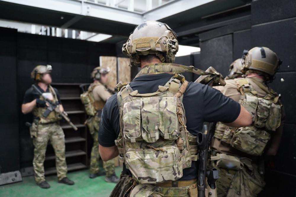 본문 이미지 - 미국 육군 제1특전단원들이 지난 5월 말~6월 초 우리나라 모처에서 근접전투 훈련을 실시했다. (미국 국방부) ⓒ 뉴스1