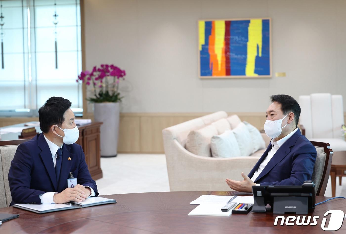 윤석열 대통령과 원희룡 전 국토교통부 장관 ⓒ News1 오대일 기자