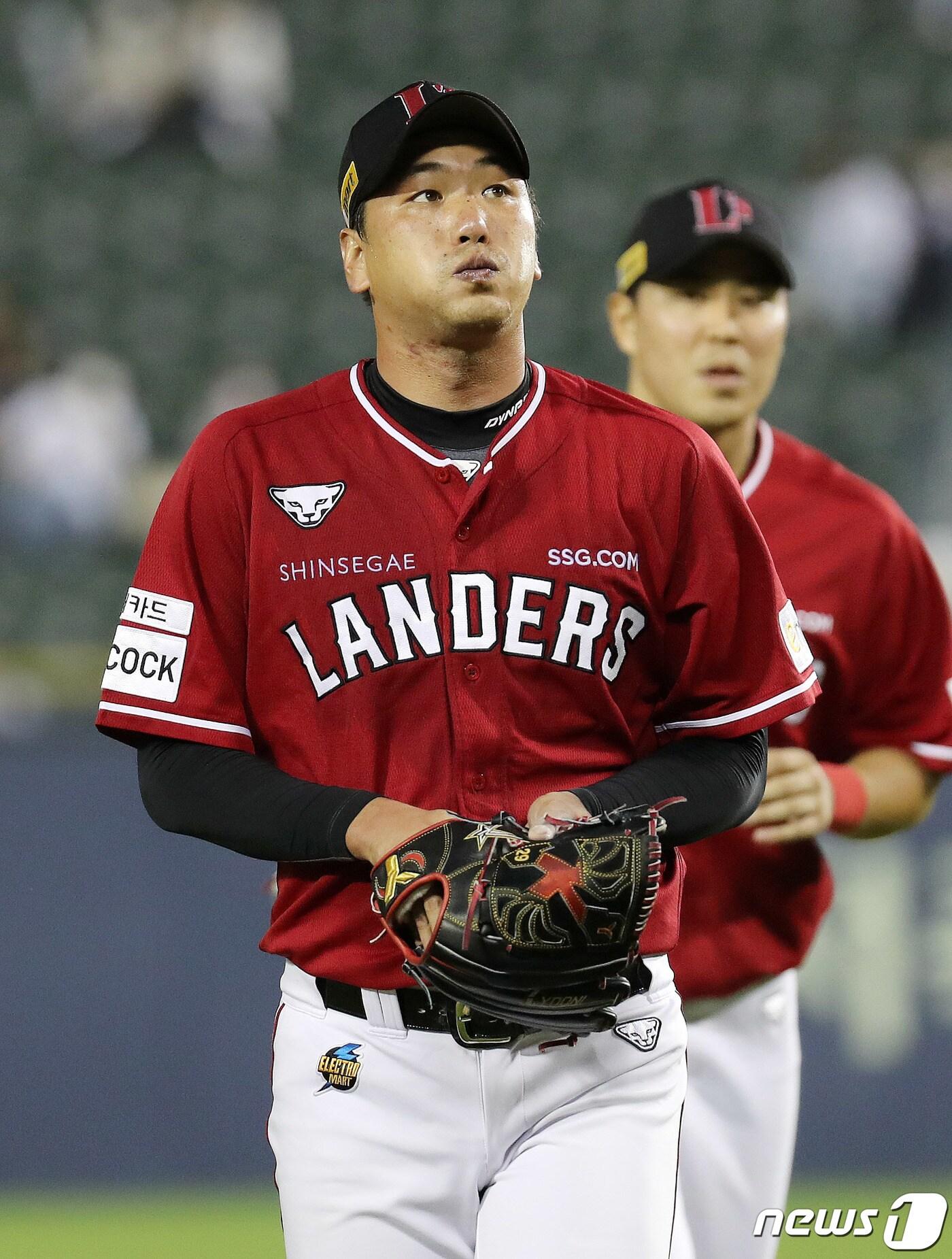 본문 이미지 - 김광현은 2경기 연속 아쉽게 시즌 10승을 놓쳤다. 2022.7.22/뉴스1 ⓒ News1 박세연 기자