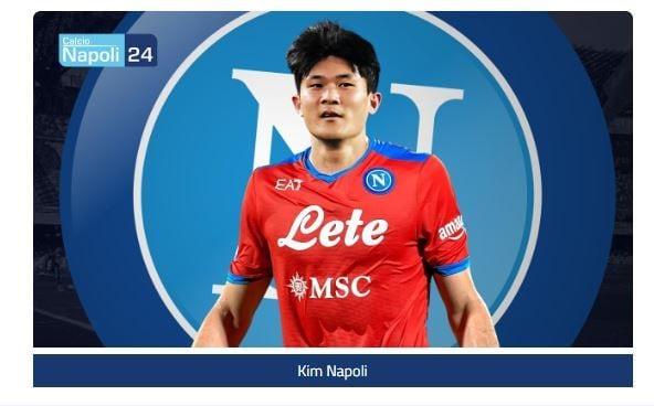 본문 이미지 - 나폴리 유니폼을 입은 김민재. (칼치오 나폴리24 캡처) ⓒ 뉴스1