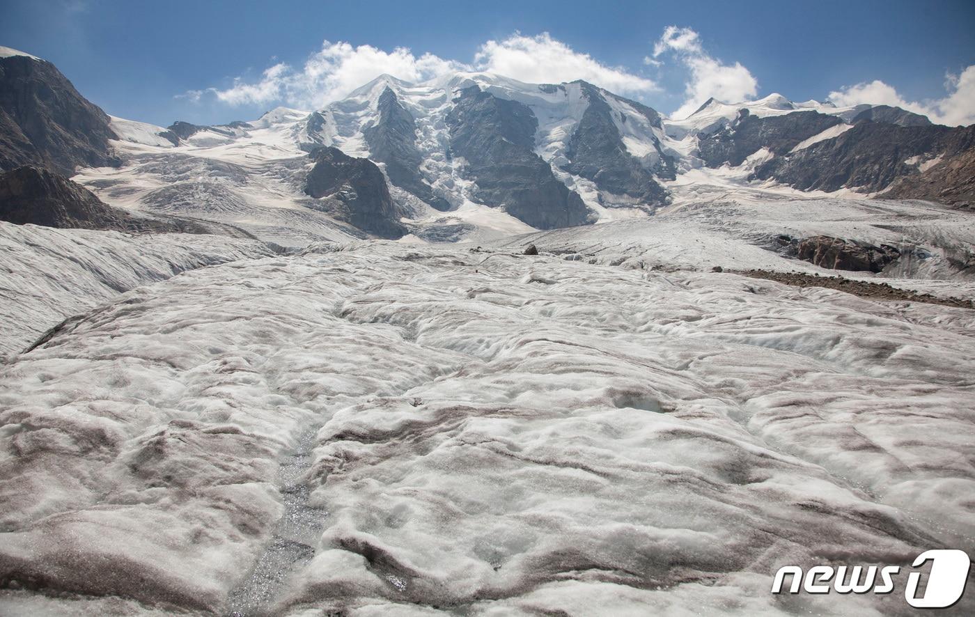 스위스 알프스 빙하의 모습 ⓒ 로이터=뉴스1 ⓒ News1 이유진 기자