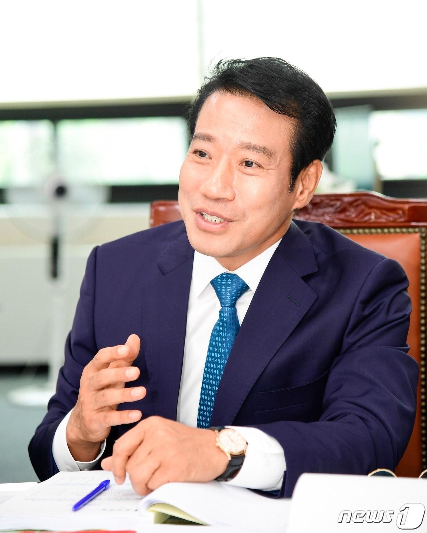 본문 이미지 - 최경식 전북 남원시장이 뉴스1과의 인터뷰에서 떠나지 않는 남원, 돌아보고 싶은 남원을 만들겠다고 강조했다.2022.7.27/ⓒ 뉴스1
