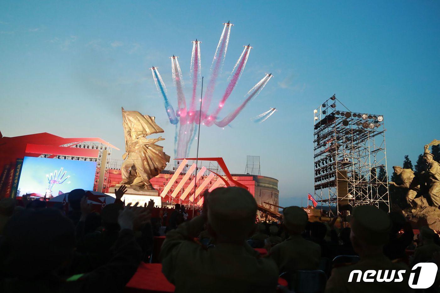 (평양 노동신문=뉴스1) = 북한이 27일 조국해방전쟁(한국전쟁) 승리를 기념하는 '전승절' 69주년을 맞아 기념행사를 진행했다. [국내에서만 사용가능. 재배포 금지. DB 금지. For Use Only in the Republic of Korea. Redistribution Prohibited] rodongphoto@news1.kr